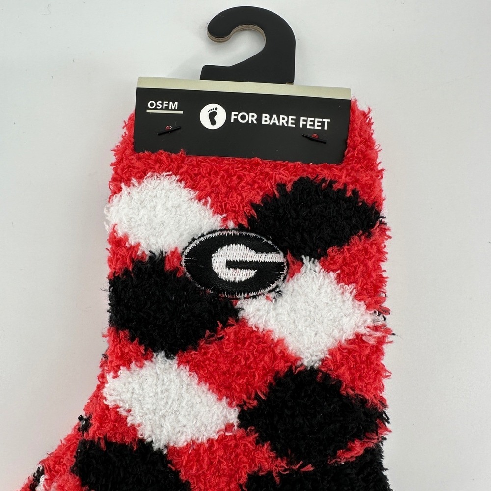 For Bare Feet Georgia Bulldogs Red Black White Diamond Cozy Crew Socks OSFM - Picture 3 of 4